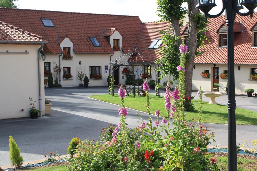 Hotel Du Moulin Aux Draps Desvres Екстер'єр фото